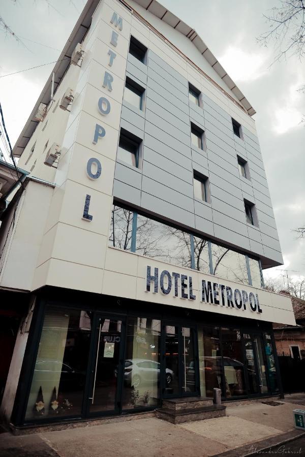 פיטסטי Hotel Metropol מראה חיצוני תמונה