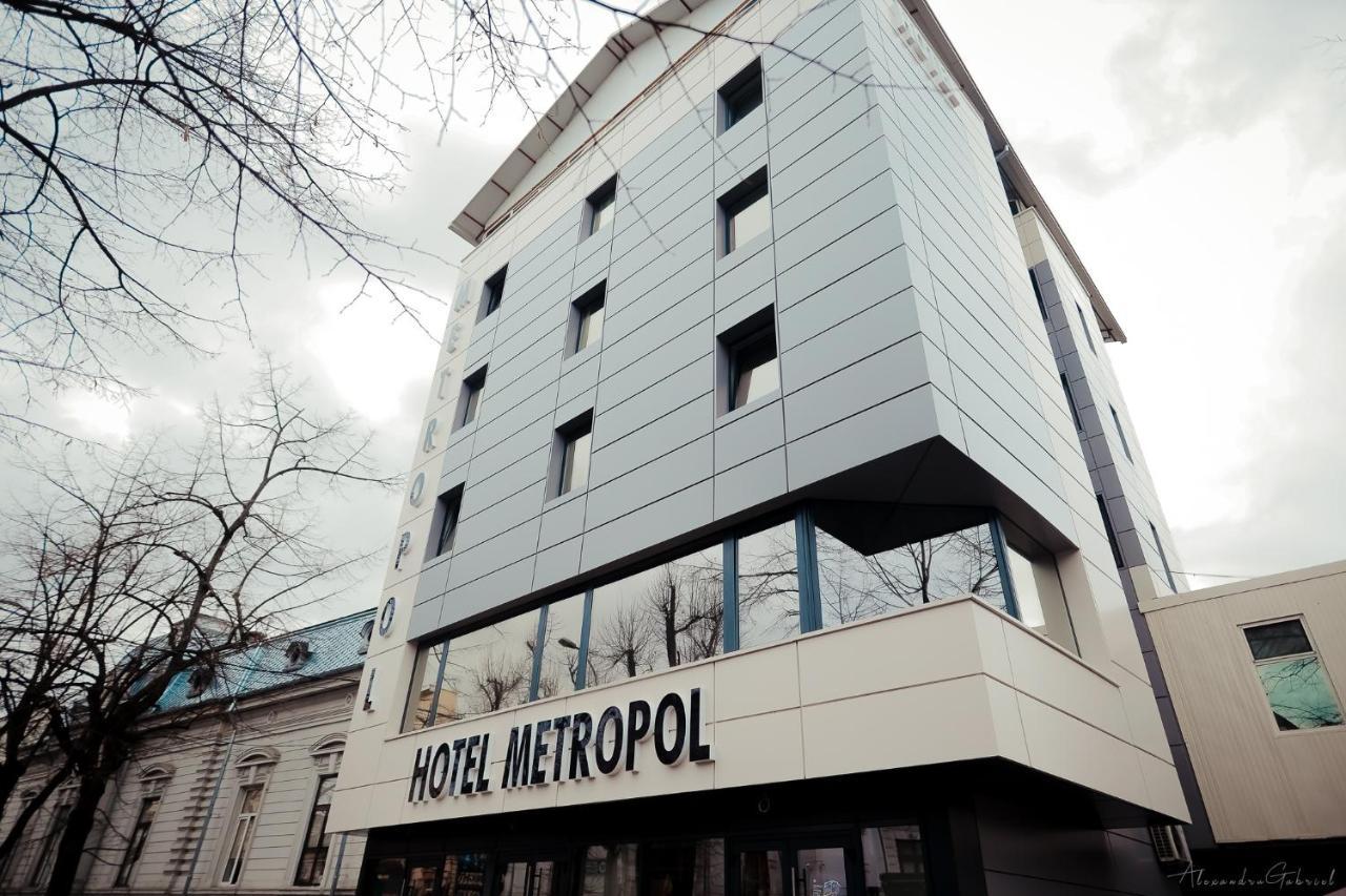 פיטסטי Hotel Metropol מראה חיצוני תמונה